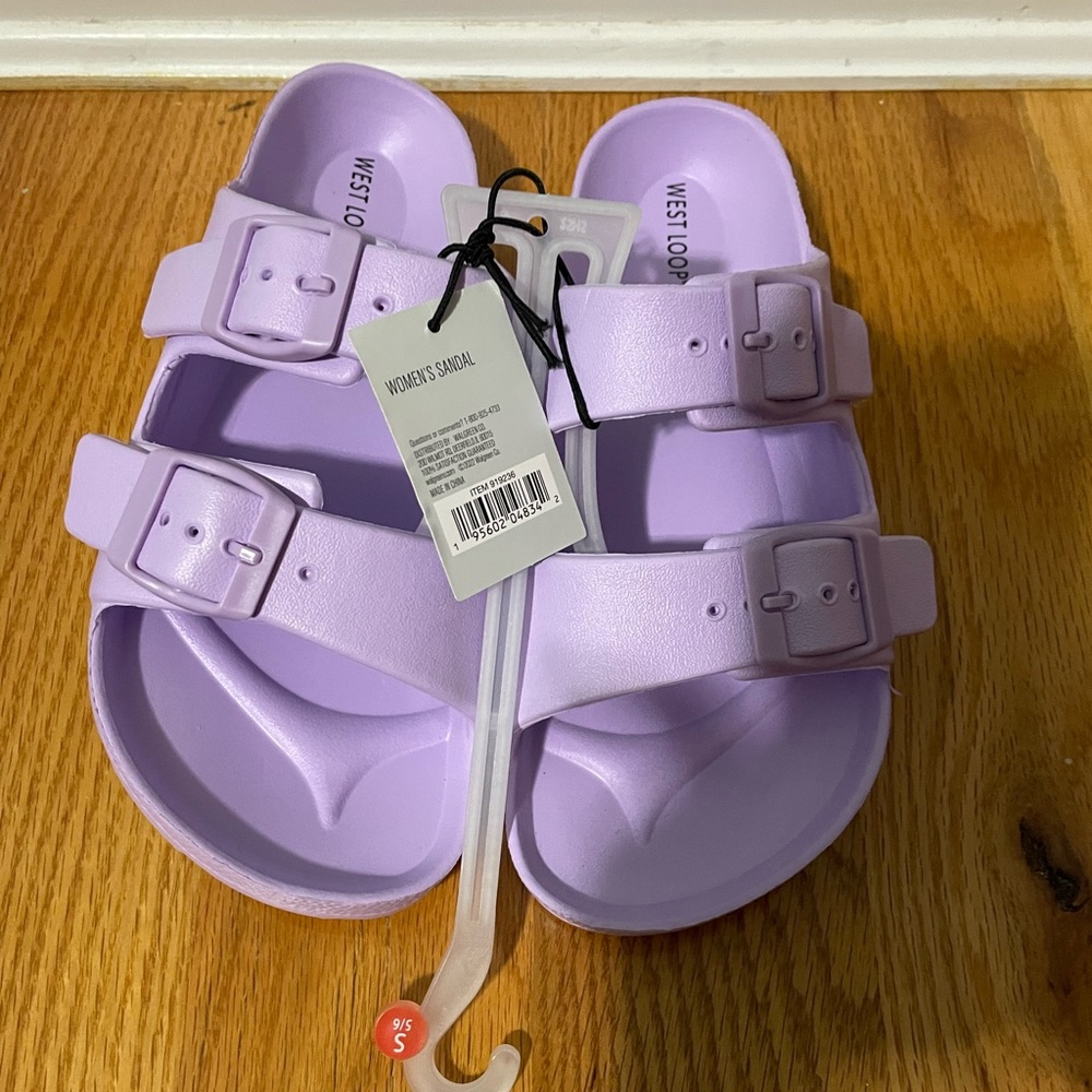 Women’s slippers